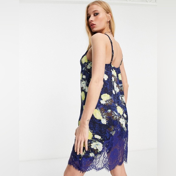 Free People Sunfade Slip Dress Navy Combo size medium NWT - Picture 3 of 11